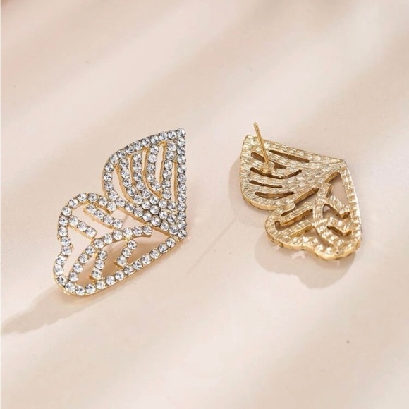 Rhinestone Butterfly Wing Statement Stud Earrings - Picture 6 of 15